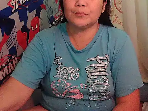 Snapshot of milagrose_rose chatting on 05/11/26, 06:26 milagrose rose online show from 05/11/26, 06:26