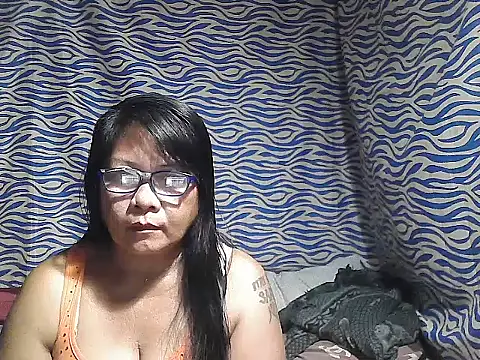 joy cute online show from 10/19/25, 11:29