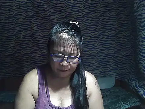 joy cute online show from 10/26/25, 11:05