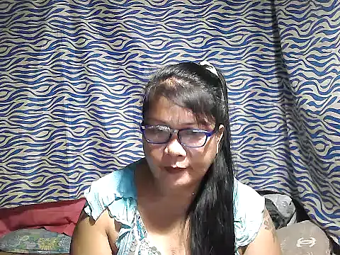 joy cute online show from 10/23/25, 01:04