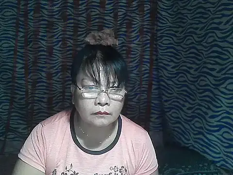 joy cute online show from 02/25/26, 11:15