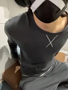 mikan kun st online show from 11/17/25, 04:16