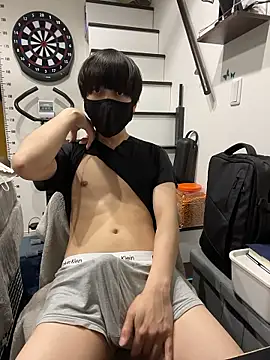 Snapshot of mikan_kun_st chatting on 05/18/26, 11:26 mikan kun st online show from 05/18/26, 11:26