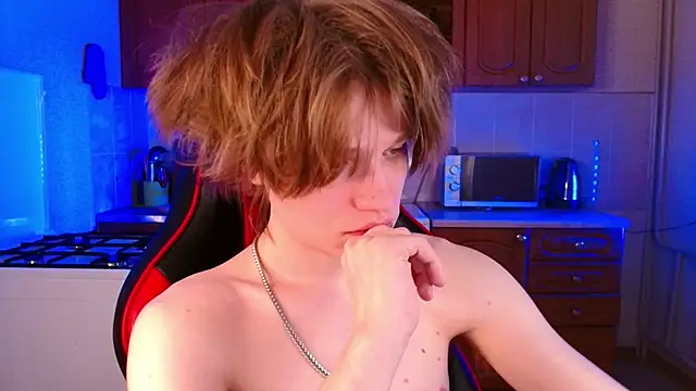 jeffreyue online show from 12/15/25, 06:58