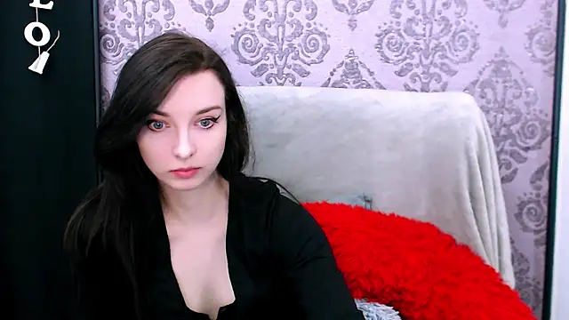 DominantLuna online show from 03/31/26, 04:53