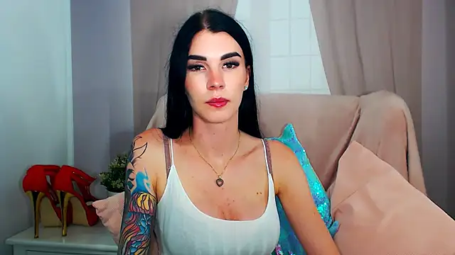 Snapshot of SofiiaBeauty chatting on 10/23/25, 07:56 SofiiaBeauty online show from 10/23/25, 07:56