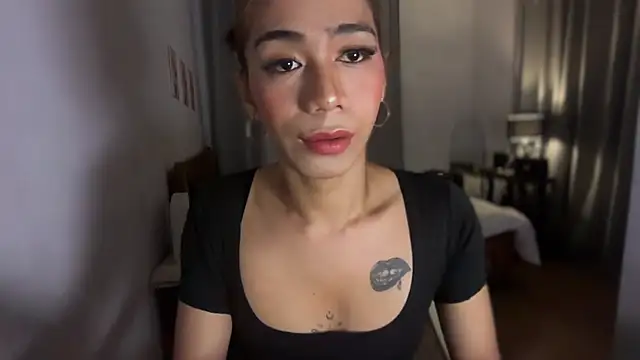 TsManikaXx online show from 04/03/26, 12:44