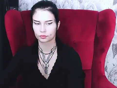 Snapshot of VenomDoll chatting on 10/16/25, 07:22 VenomDoll online show from 10/16/25, 07:22