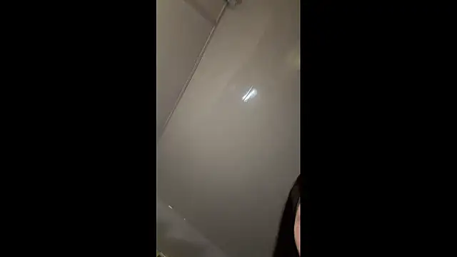 xiaowan x online show from 02/20/26, 03:25