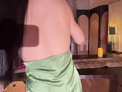 xiaowan x online show from 11/02/25, 03:28