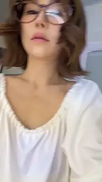 xiaowan x online show from 02/28/26, 01:11