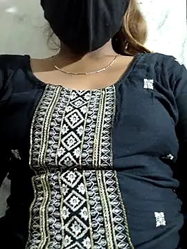 Hotty ruvi online show from 11/02/25, 06:13