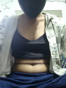 Hotty ruvi online show from 10/27/25, 06:58