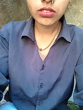 Hotty ruvi online show from 10/17/25, 06:50