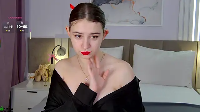 AnnaNoir online show from 12/04/25, 01:48