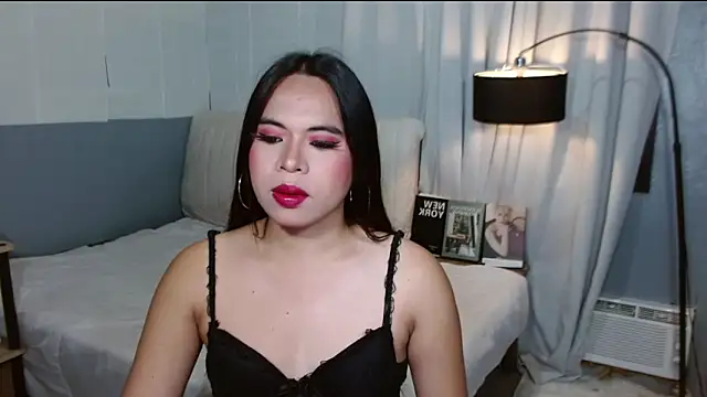 Snapshot of cathiana_lust chatting on 10/05/25, 04:09 cathiana lust online show from 10/05/25, 04:09