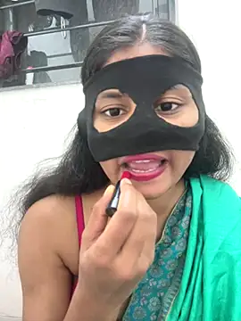 Snapshot of sexy-riya43 chatting on 10/17/25, 03:36 sexy-riya43 online show from 10/17/25, 03:36