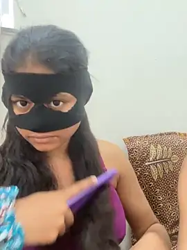 Snapshot of sexy-riya43 chatting on 10/05/25, 06:59 sexy-riya43 online show from 10/05/25, 06:59