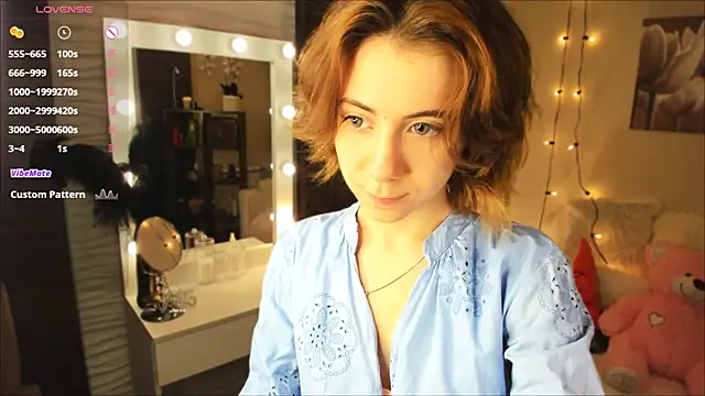 shyina meow online show from 11/10/25, 03:17