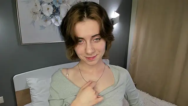 shyina meow online show from 09/30/25, 04:35