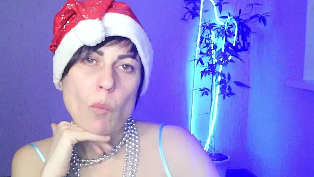 Ashley Brookss online show from 12/18/25, 06:34