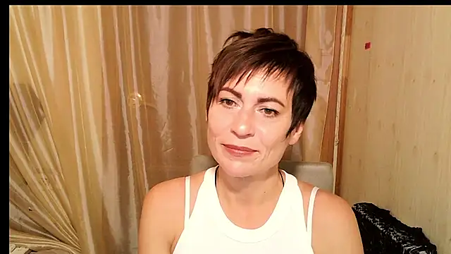 Ashley Brookss online show from 10/02/25, 07:45