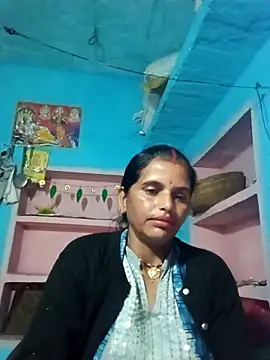 Snapshot of Mohni_cute chatting on 12/16/25, 01:43 Mohni cute online show from 12/16/25, 01:43