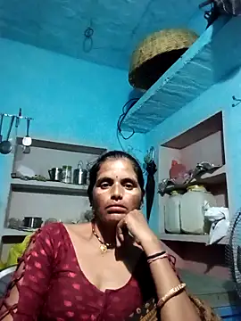 Snapshot of Mohni_cute chatting on 10/04/25, 01:45 Mohni cute online show from 10/04/25, 01:45