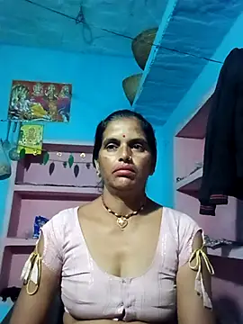 Snapshot of Mohni_cute chatting on 11/01/25, 11:20 Mohni cute online show from 11/01/25, 11:20