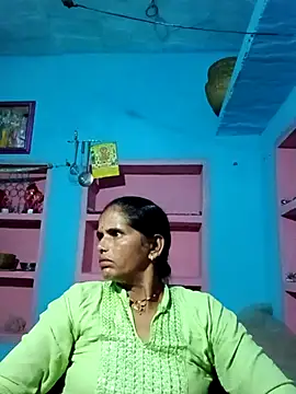 Snapshot of Mohni_cute chatting on 10/16/25, 02:03 Mohni cute online show from 10/16/25, 02:03