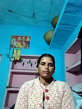 Snapshot of Mohni_cute chatting on 11/14/25, 12:58 Mohni cute online show from 11/14/25, 12:58