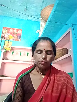 Snapshot of Mohni_cute chatting on 12/01/25, 05:19 Mohni cute online show from 12/01/25, 05:19