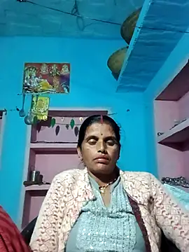 Snapshot of Mohni_cute chatting on 11/11/25, 12:11 Mohni cute online show from 11/11/25, 12:11