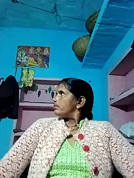 Snapshot of Mohni_cute chatting on 11/12/25, 01:59 Mohni cute online show from 11/12/25, 01:59