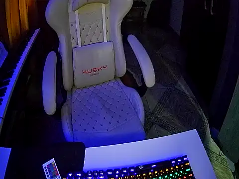 Rryans online show from 11/18/25, 09:07