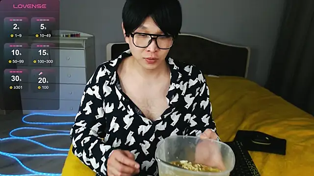 KaiChicken online show from 04/14/26, 04:12