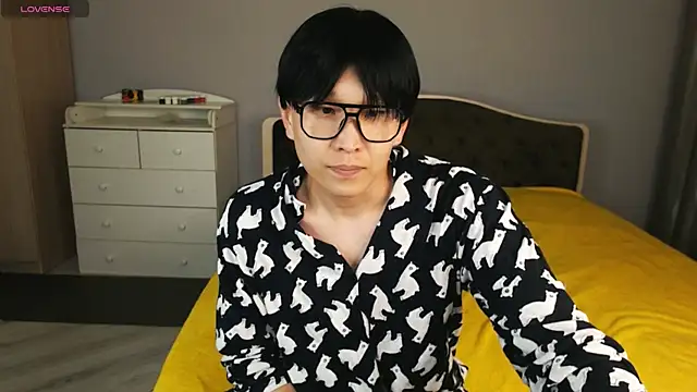 KaiChicken online show from 05/15/26, 06:28