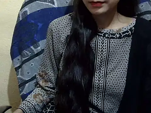 Snapshot of Shazi_1 chatting on 11/06/25, 01:59 Shazi 1 online show from 11/06/25, 01:59