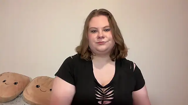 Snapshot of BriannaFlirty chatting on 11/02/25, 06:18 BriannaFlirty online show from 11/02/25, 06:18