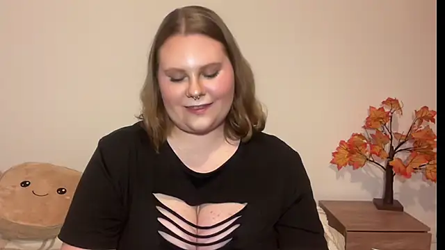 Snapshot of BriannaFlirty chatting on 11/22/25, 08:08 BriannaFlirty online show from 11/22/25, 08:08