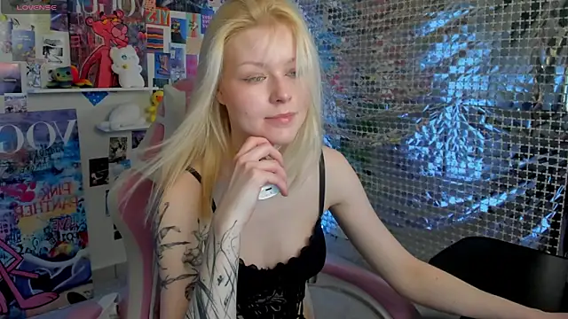 Callista a online show from 04/13/26, 11:42