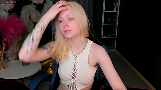 Callista a online show from 04/06/26, 03:02