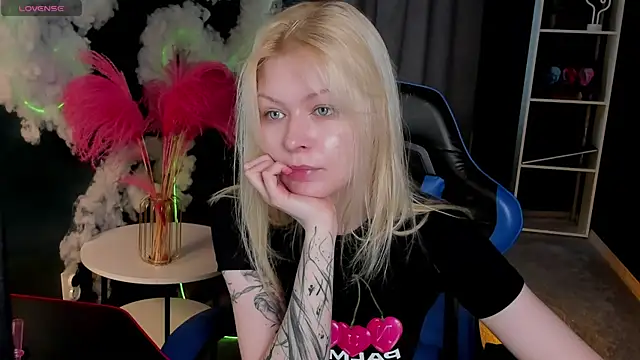 Callista a online show from 04/19/26, 05:52