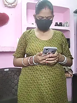 Snapshot of Rasili_bhabhi10 chatting on 10/05/25, 05:20 Rasili bhabhi10 online show from 10/05/25, 05:20