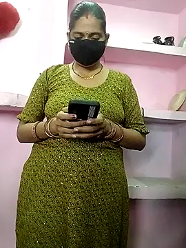 Snapshot of Rasili_bhabhi10 chatting on 09/30/25, 06:30 Rasili bhabhi10 online show from 09/30/25, 06:30