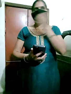 Snapshot of Rasili_bhabhi10 chatting on 09/29/25, 04:12 Rasili bhabhi10 online show from 09/29/25, 04:12