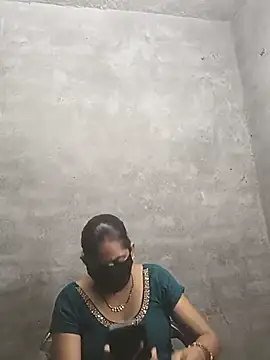 Snapshot of Rasili_bhabhi10 chatting on 10/05/25, 05:25 Rasili bhabhi10 online show from 10/05/25, 05:25