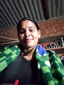 Katrina kaif143 online show from 10/28/25, 02:38