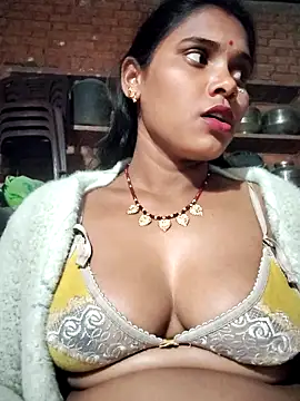 Katrina kaif143 online show from 02/01/26, 11:30