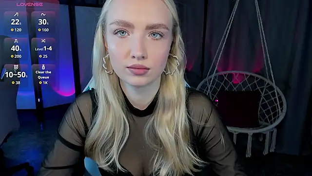 TessaGrays online show from 11/30/25, 08:26